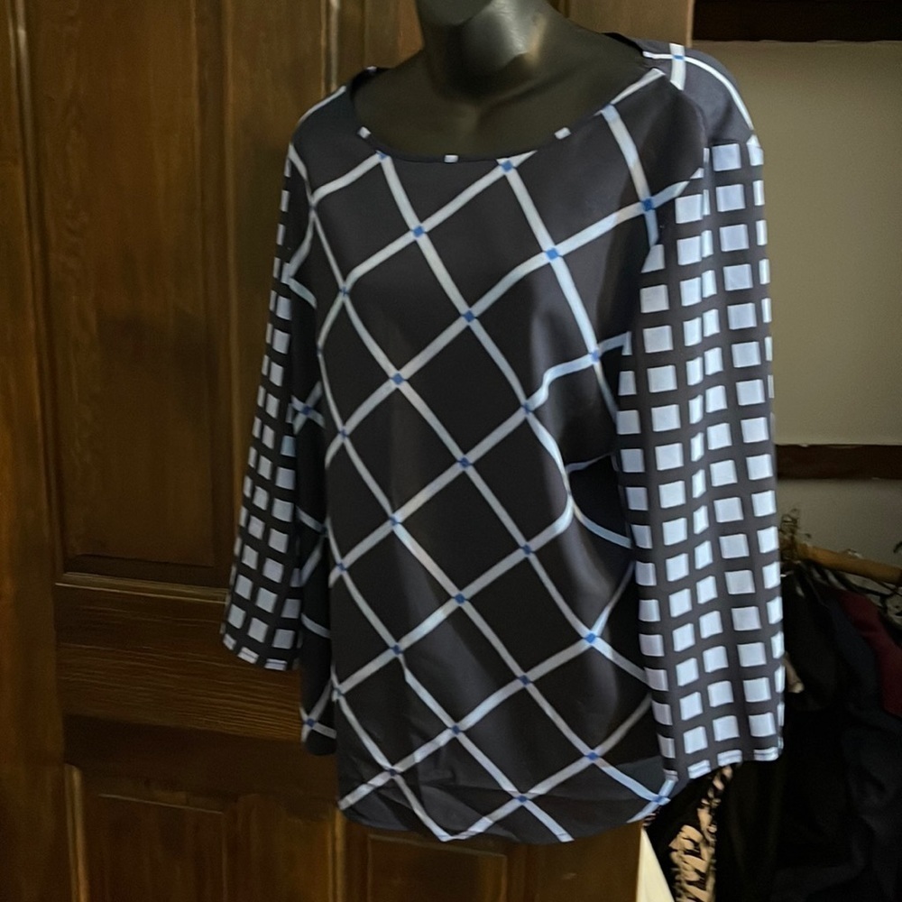 NY&Co two-tone blue blouse size extra large XL